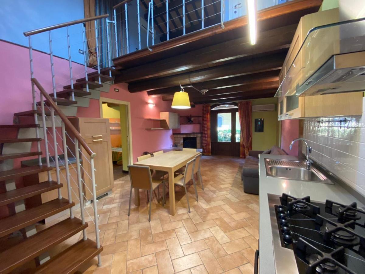 Morrovalle Agriturismo Il Casale מראה חיצוני תמונה