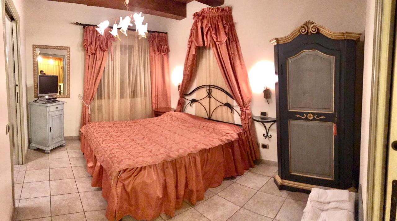 Morrovalle Agriturismo Il Casale מראה חיצוני תמונה
