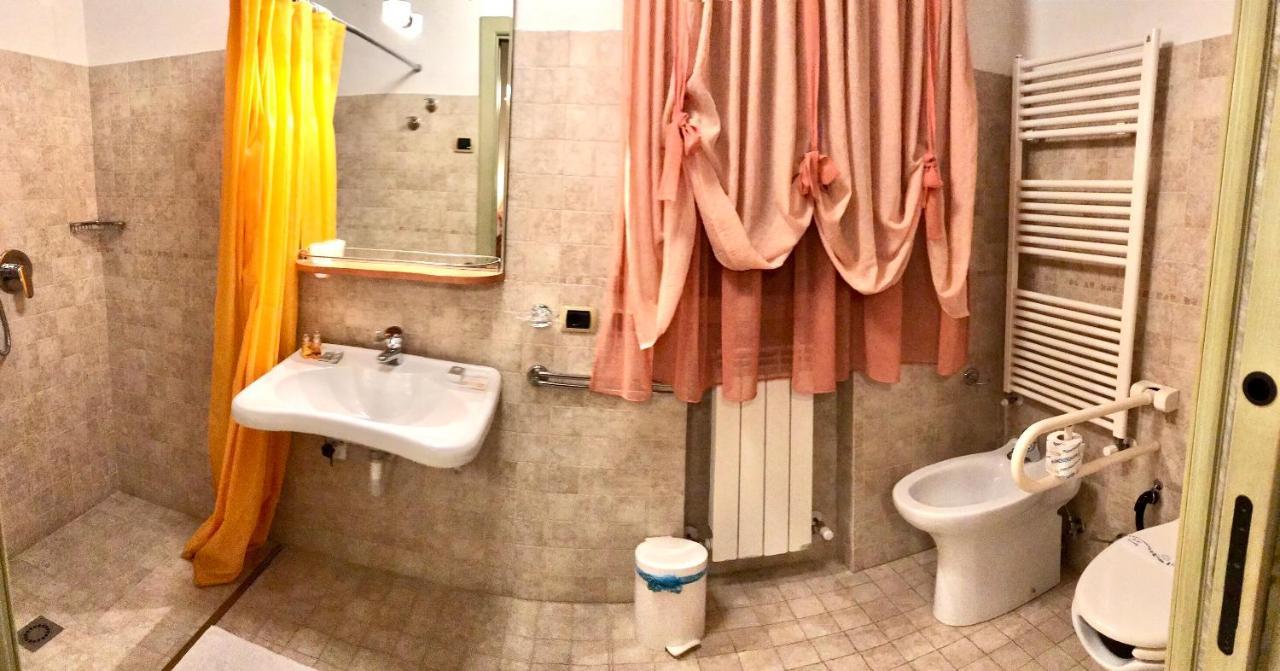 Morrovalle Agriturismo Il Casale מראה חיצוני תמונה