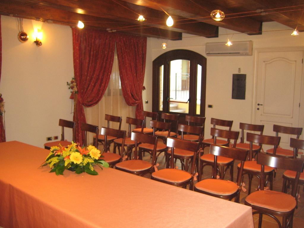 Morrovalle Agriturismo Il Casale מראה חיצוני תמונה